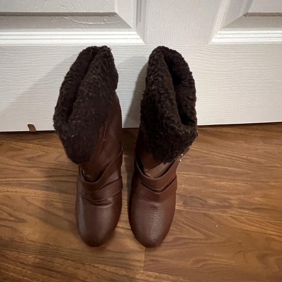 Colin Stuart Brown Leather Fur Bootie Boots Size 8 - Picture 4 of 9